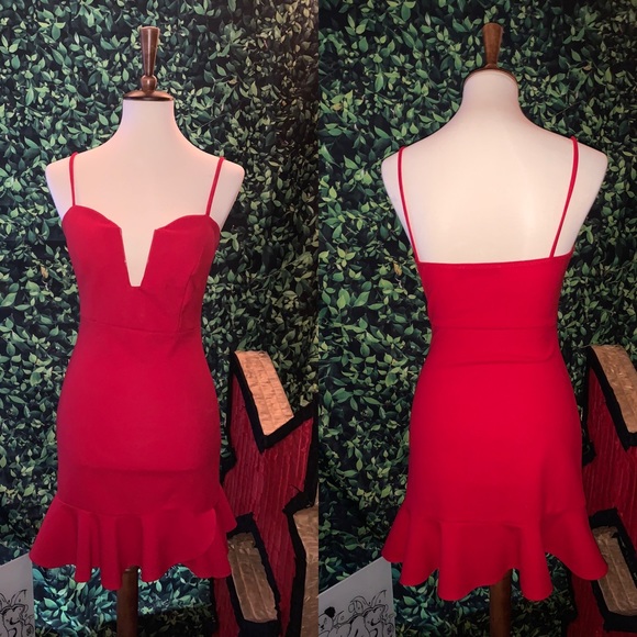 Spring red dress - Picture 1 of 3